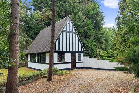 undefined, Frog Street, Kelvedon Hatch, CM15