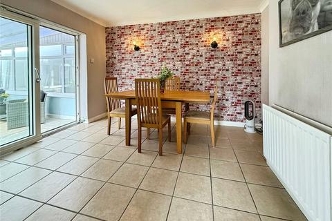 3 bedroom semi-detached house for sale, Clarke Road, Lincolnshire LN6