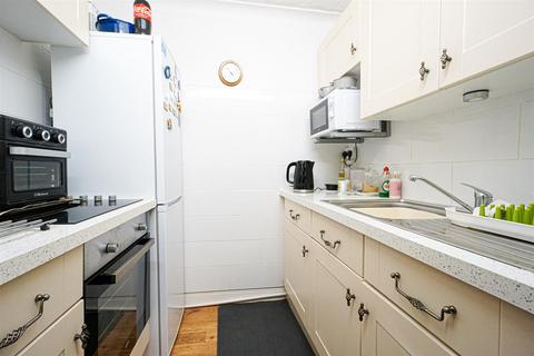 undefined, St. Helens Crescent, Hastings