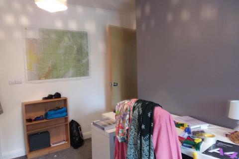 2 bedroom flat to rent, Apartment ,  Denmark Road, Manchester