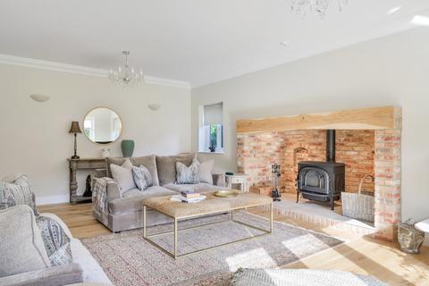 undefined, Hillcrest, Surrey RH19