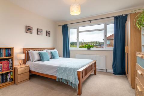 31 Cairngorm Crescent, Bearsden, Glasgow, G61 4EH