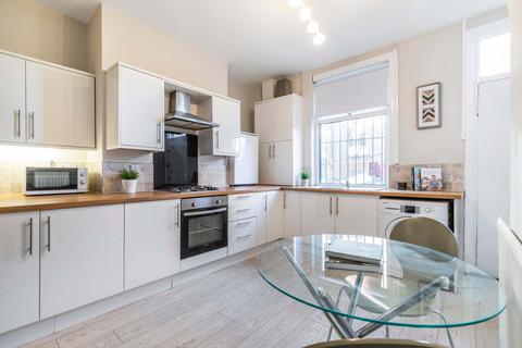 6 bedroom house to rent, Glossop Street, Leeds LS6