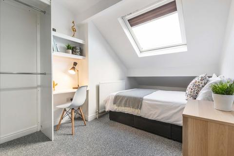 6 bedroom house to rent, Glossop Street, Leeds LS6