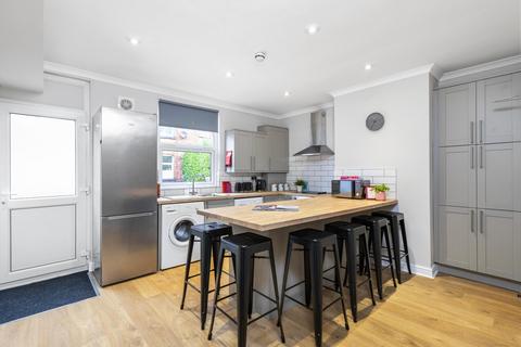 Newport Gardens, Leeds LS6