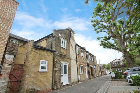 undefined, Pembroke Place, Isleworth TW7