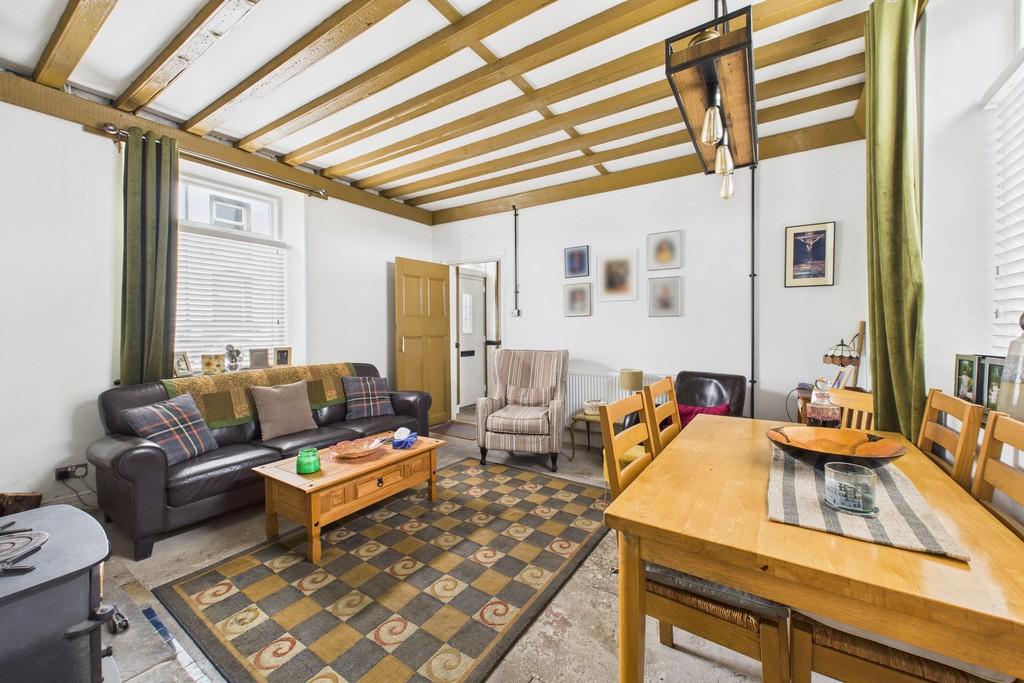 Dining Lounge