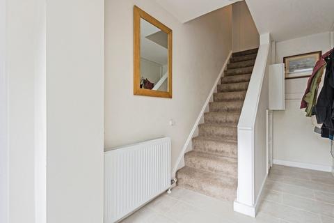 4 bedroom detached house for sale, Cavendish Court, Derbsyhire DE72
