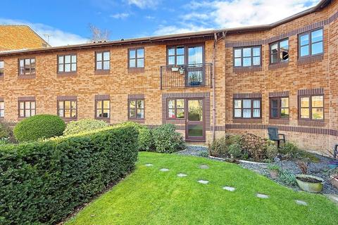 2 bedroom flat for sale, Wetherby Road, Wedderburn Lodge Wetherby Road, HG2