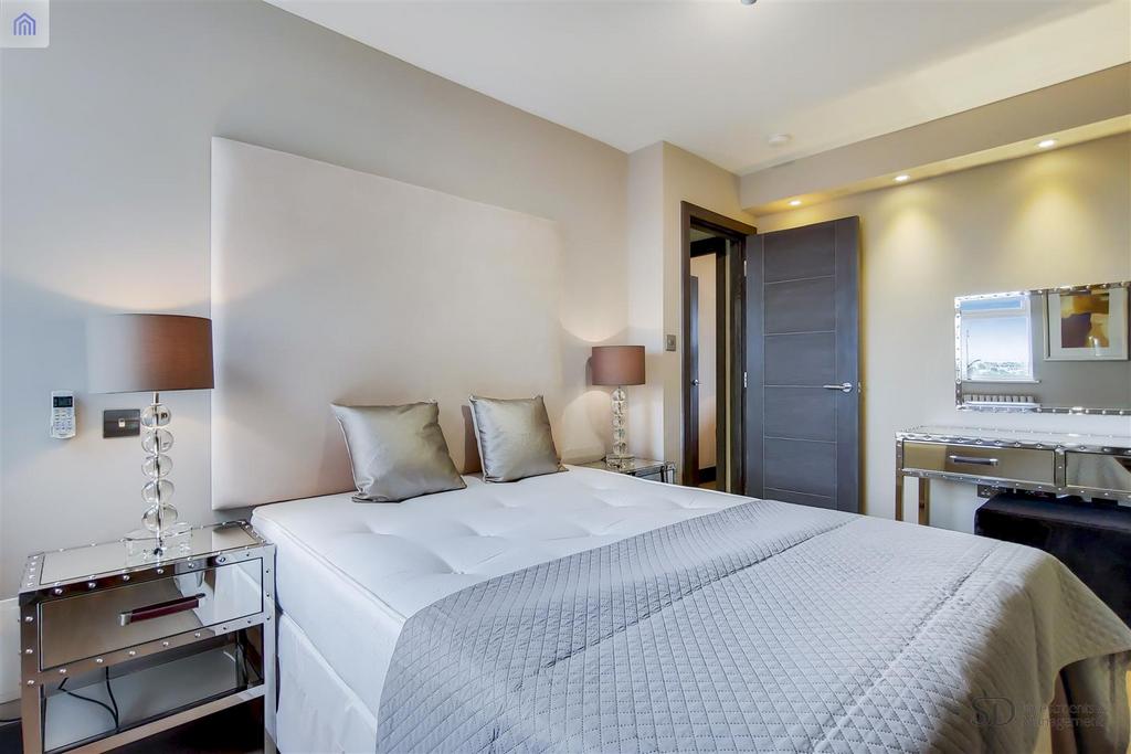 5 Bedroom 3-1.jpg