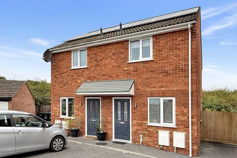 1 bedroom semi-detached house for sale, Phipps Close, Westbury