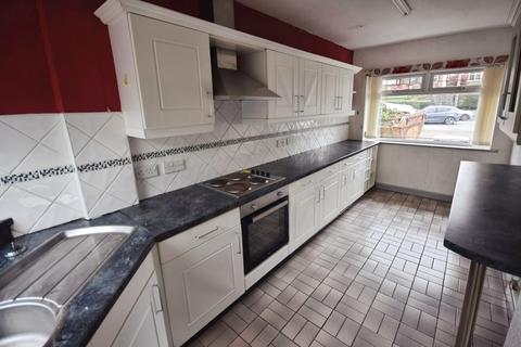 2 bedroom semi-detached house to rent, Dividy Road, Bentilee