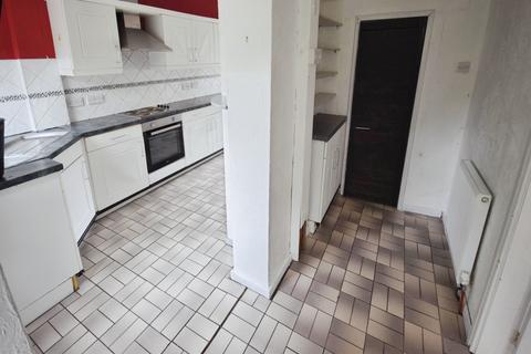 2 bedroom semi-detached house to rent, Dividy Road, Bentilee
