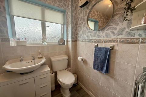 64 Abbotts Croft, Mansfield, NG19 6NY