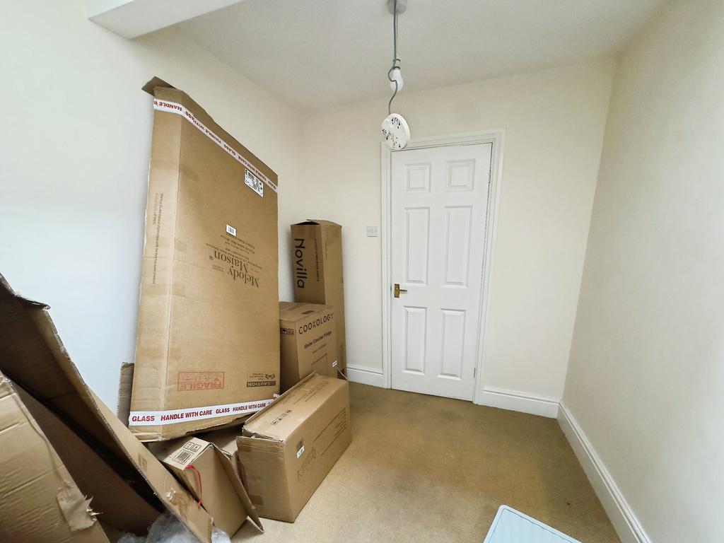 3338a3c0-EGERTON-08 T202510141657.jpg