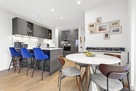 2 bedroom apartment for sale, Alington House, Hornsey N8