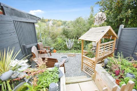 undefined, Penny Hapenny Court, Atherstone