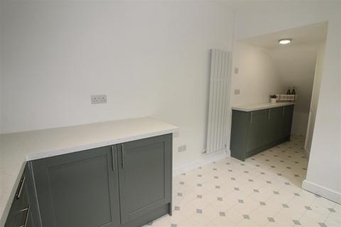 undefined, Greenfield Avenue, Newport NP11