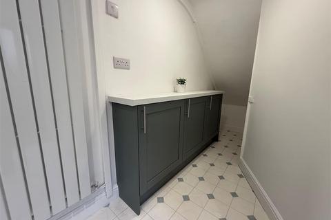 3 bedroom end of terrace house for sale, Greenfield Avenue, Newport NP11