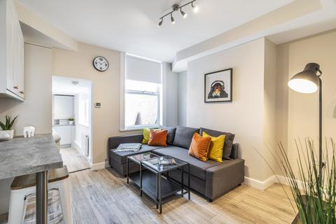 Carberry Place, Leeds LS6