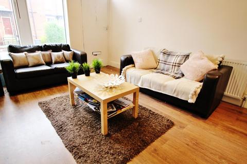 5 bedroom house to rent, Grimthorpe Terrace, Leeds LS6