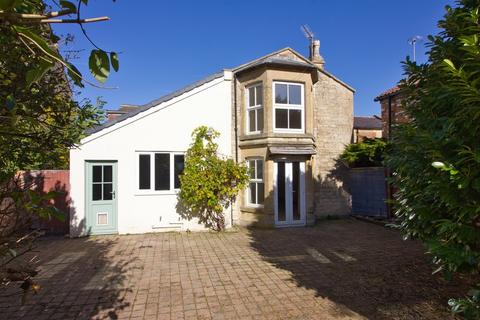 4 bedroom detached house for sale, Pickwick Road, Corsham SN13