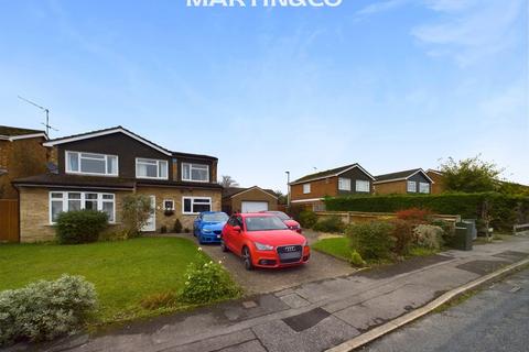 Woodrow Drive, Wokingham