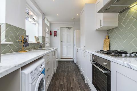 4 bedroom terraced house to rent, Lincoln LN1