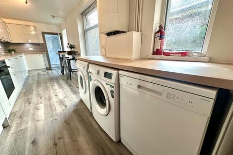 5 bedroom house share to rent, Phillips Parade, Swansea