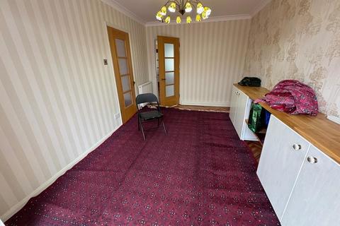 6 bedroom detached house to rent, St. Marys Avenue South, Southall
