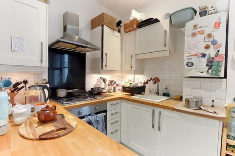 undefined, Knollys Road, Streatham