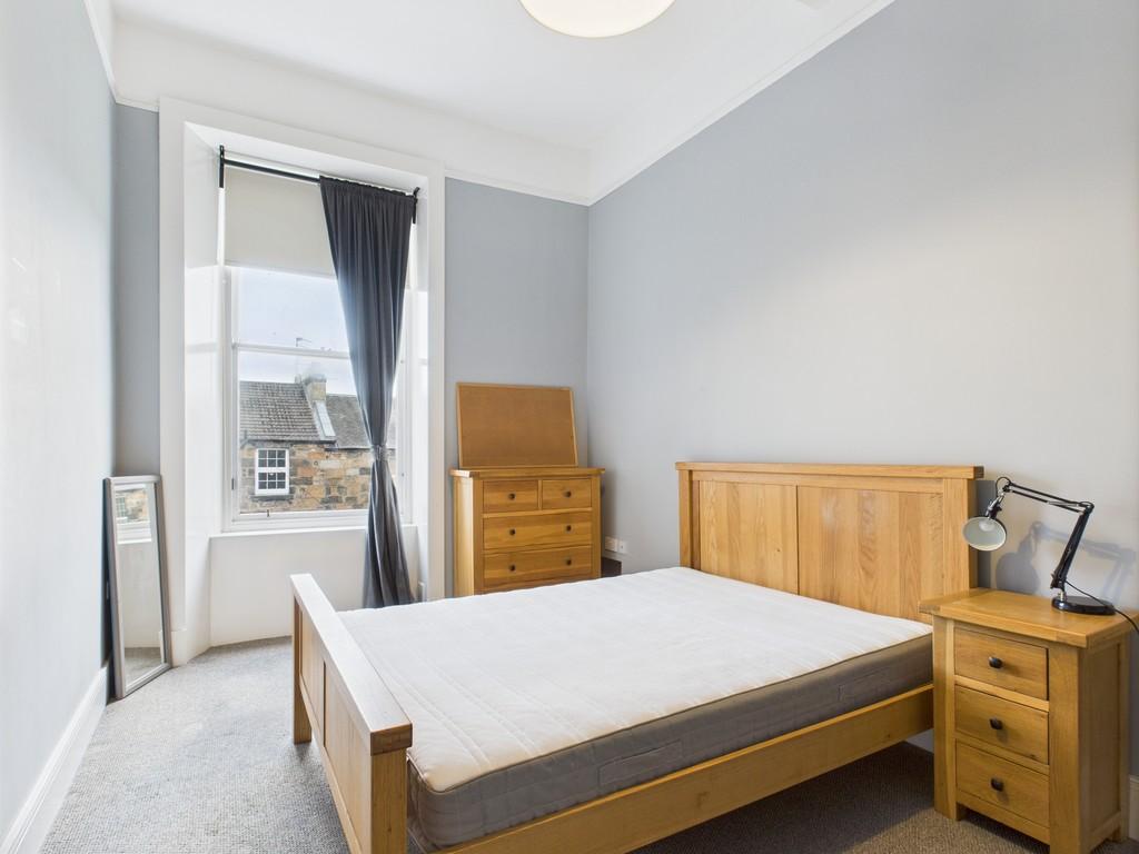 Cam05526 g0 pr0019 still013