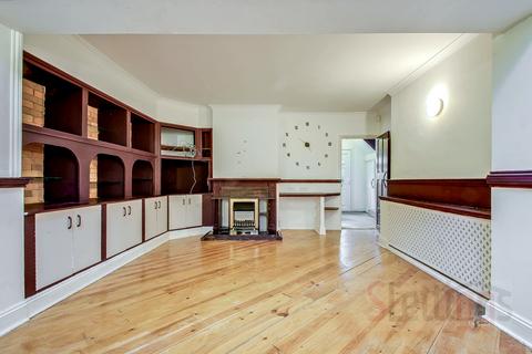 3 bedroom semi-detached house for sale, Ayot Path, WD6