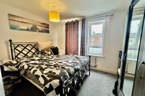 2 bedroom apartment for sale, St. Edmunds Court, St. Edmunds Road, Abington, Northampton NN1