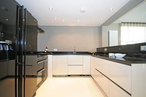 3 bedroom apartment to rent, Boydell Court, St John's Wood NW8