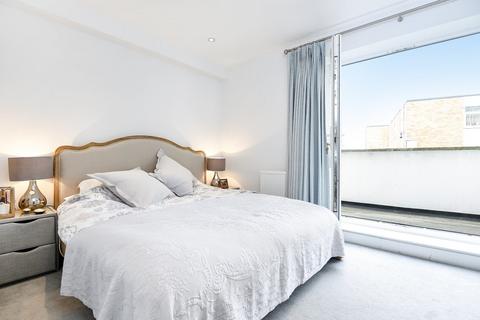 2 bedroom flat for sale, Lavender Hill, London, SW11