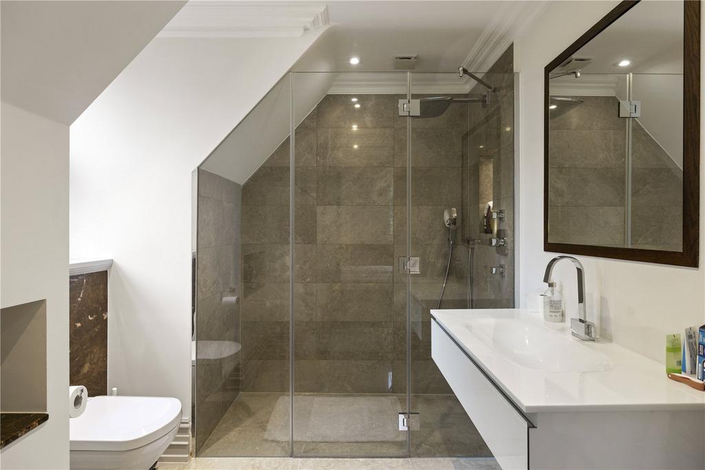 En Suite Four