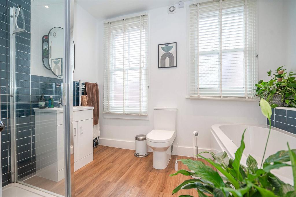 Bathoom A