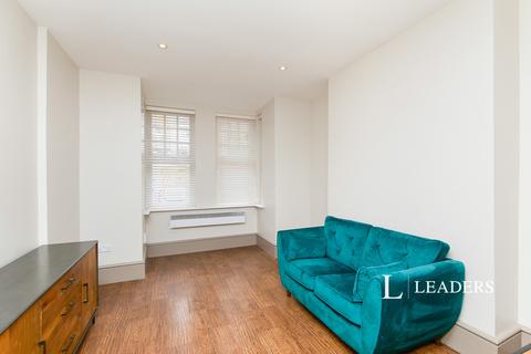 1 bedroom flat to rent, Watcombe Circus, NG5