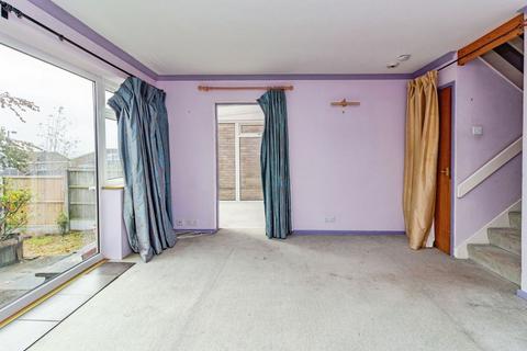 7 Howard Close, Leek, ST13 8JW