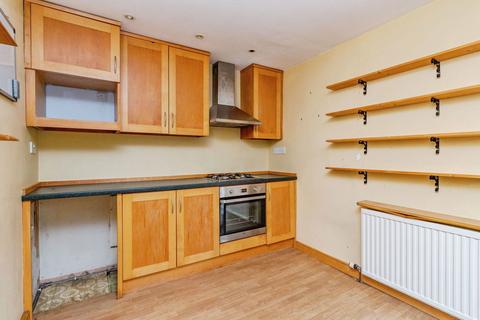 7 Howard Close, Leek, ST13 8JW