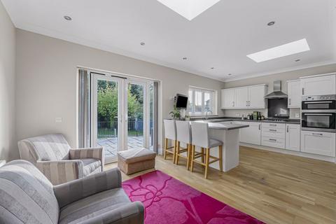 2 bedroom semi-detached bungalow for sale, Charter Drive, Bexley