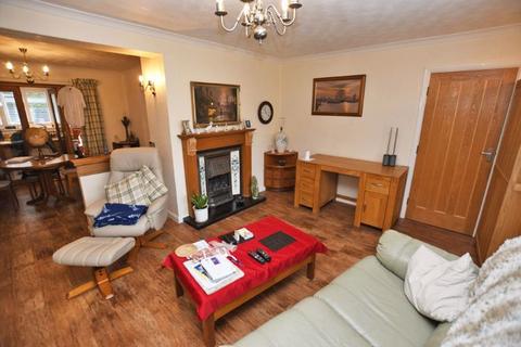 4 bedroom semi-detached house for sale, Park Avenue, Maidstone
