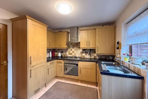 undefined, Wakes Close, Willenhall