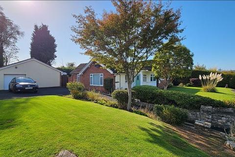 3 bedroom detached bungalow for sale, Munstone Road, Hereford HR1