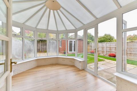 undefined, Brough Close, North Kingston, Kingston upon Thames, KT2