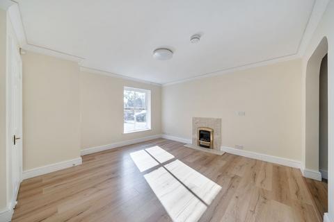 Brough Close, North Kingston, Kingston upon Thames, KT2