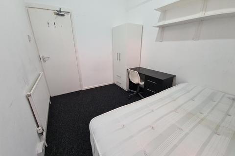 6 bedroom house to rent, Regent Park Terrace, Leeds LS6