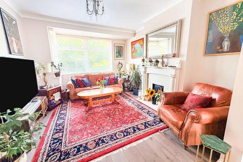 3 bedroom semi-detached house for sale, Shendish Edge, Hemel Hempstead, HP3