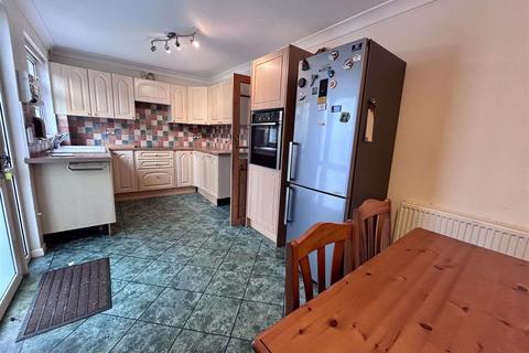 2 bedroom end of terrace house for sale, Prospect Road, Newport